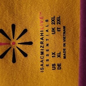 SOLD Issac Mizrahi women's sweater